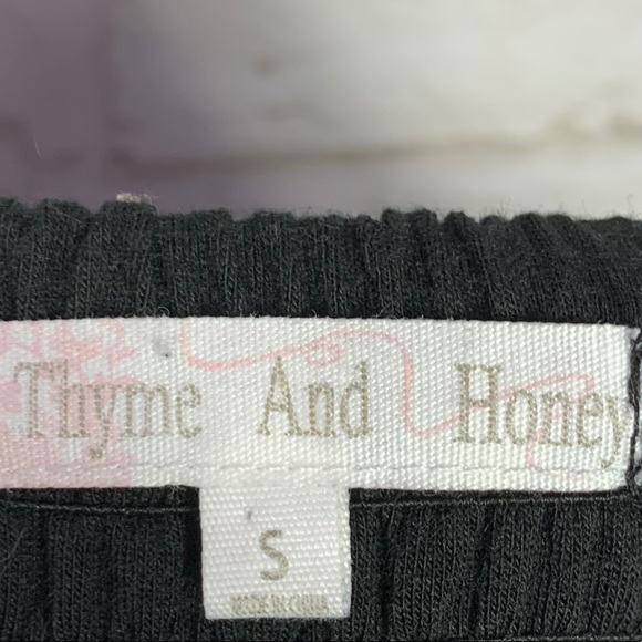 Thyme and Honey Dresses Thyme And Honey Embroidered Black Strapless